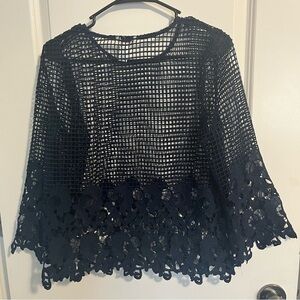 EST 1946 Navy blue Lace Mesh Top. Women’s size small